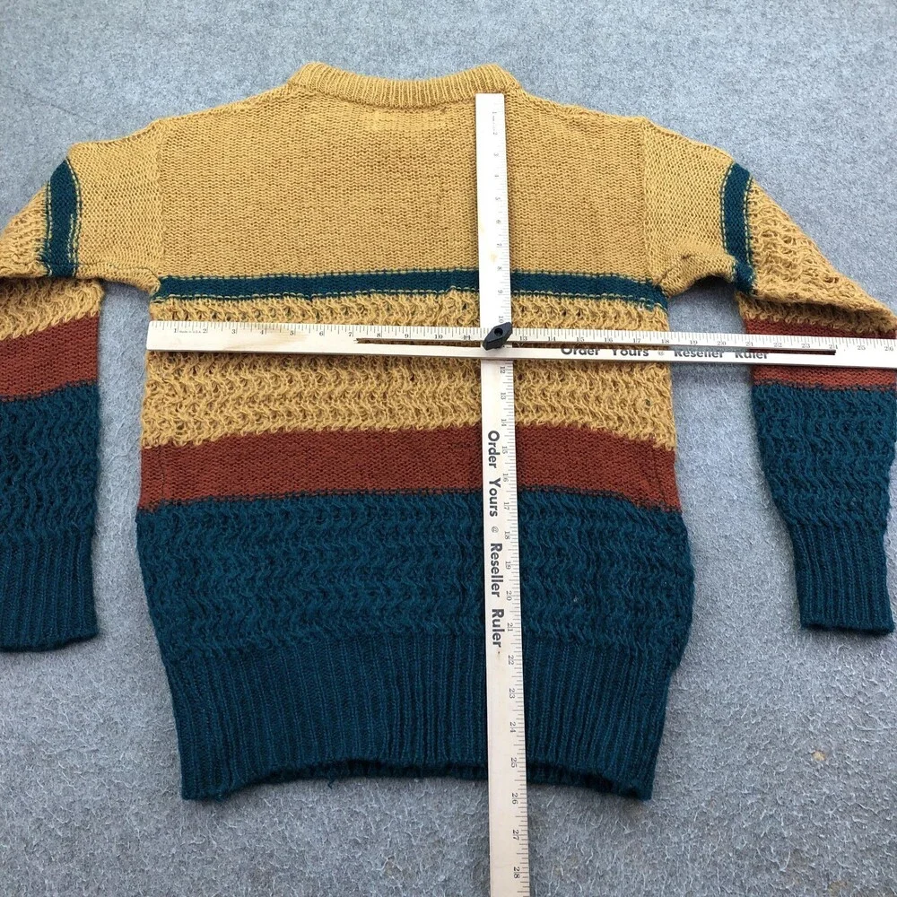 Vintage Berries Sweater Mens Large Multicolor Striped Knit Crewneck Heavyweight